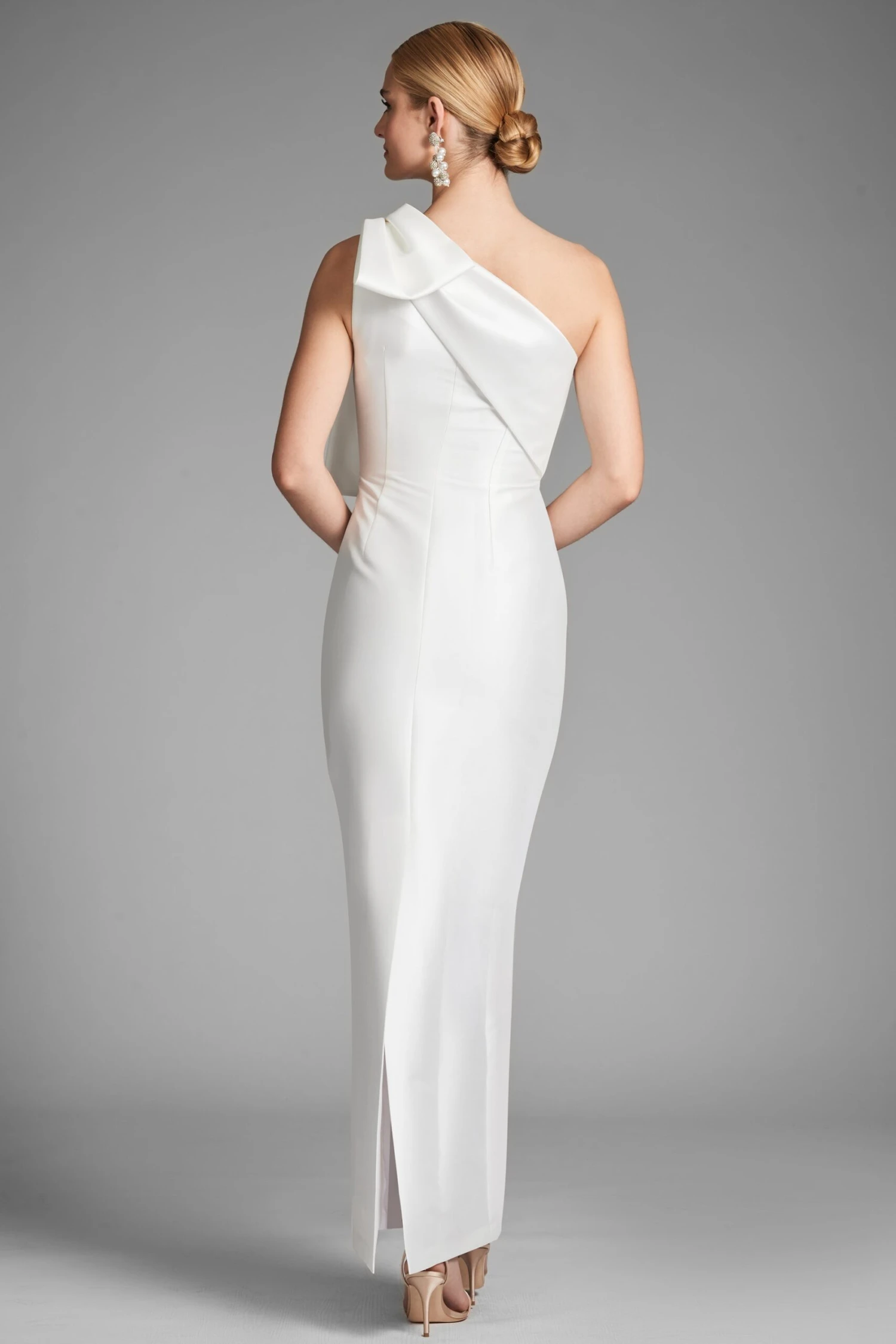 Bonnie Gown - Ivory 4 Bonnie Gown - Ivory - Image 4