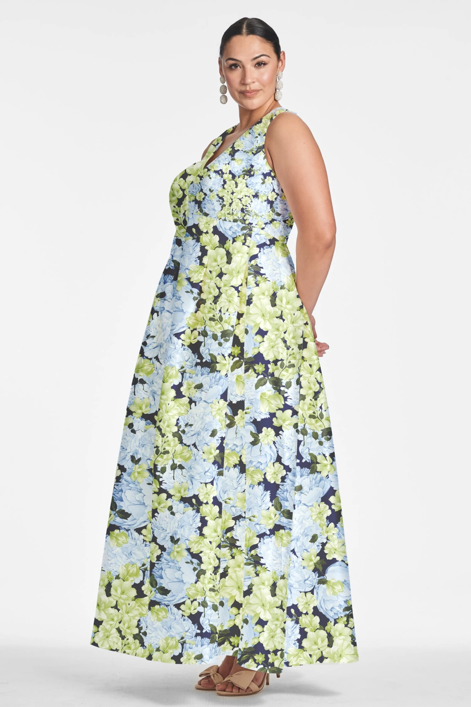 Brooke Gown - Garden Club 6 Brooke Gown - Garden Club - Image 6