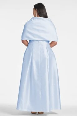 The Hug Shawl - Glacial Blue 11 The Hug Shawl - Glacial Blue -SACHIN & BABI Clothes BROOKEGOWN HUGSHAWL GLACIALBLUE BACK4