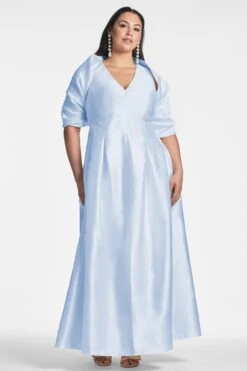 The Hug Shawl - Glacial Blue 9 The Hug Shawl - Glacial Blue -SACHIN & BABI Clothes BROOKEGOWN HUGSHAWL GLACIALBLUE FRONT6