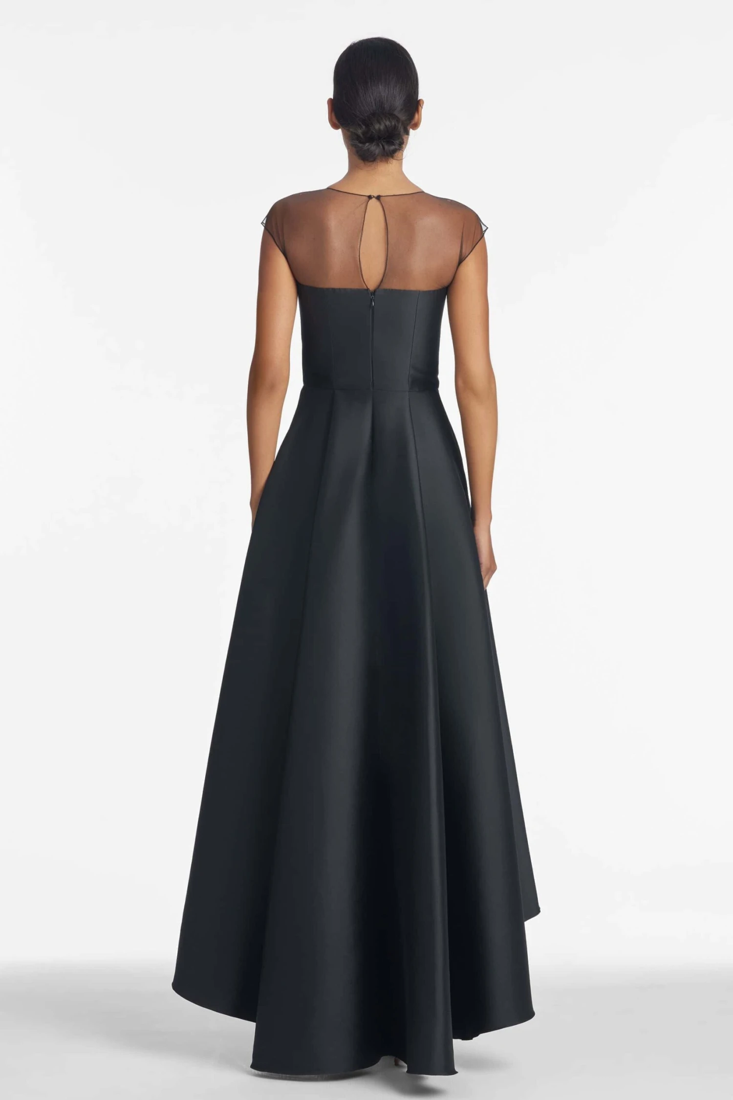 Blakely Gown - Black 4 Blakely Gown - Black - Image 4