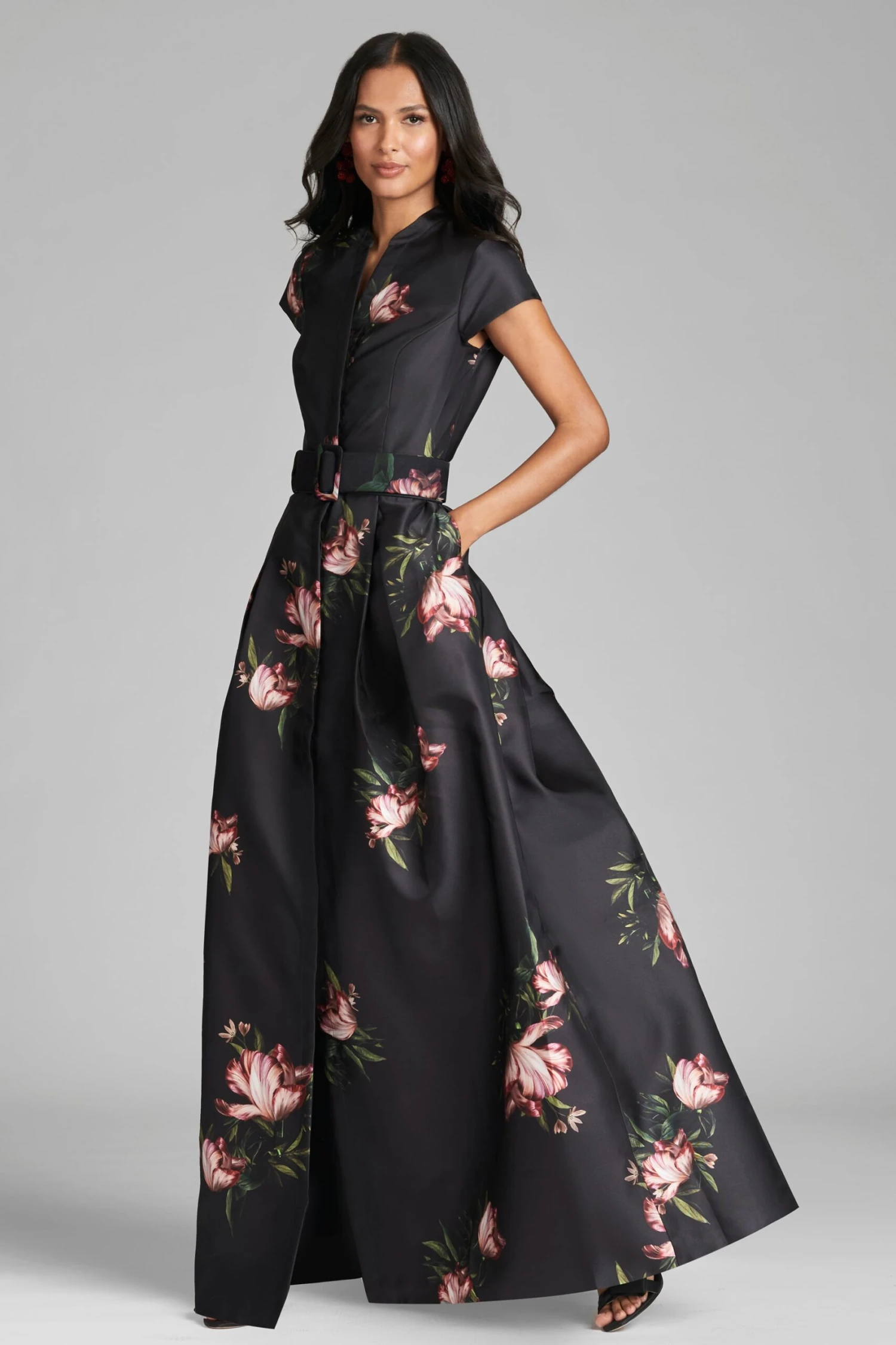Marta Gown - Noir Blossom 1 Marta Gown - Noir Blossom