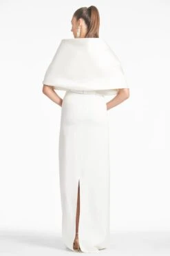 The Hug Shawl - Ivory 5 The Hug Shawl - Ivory -SACHIN & BABI Clothes SHAWL IVORY BACK