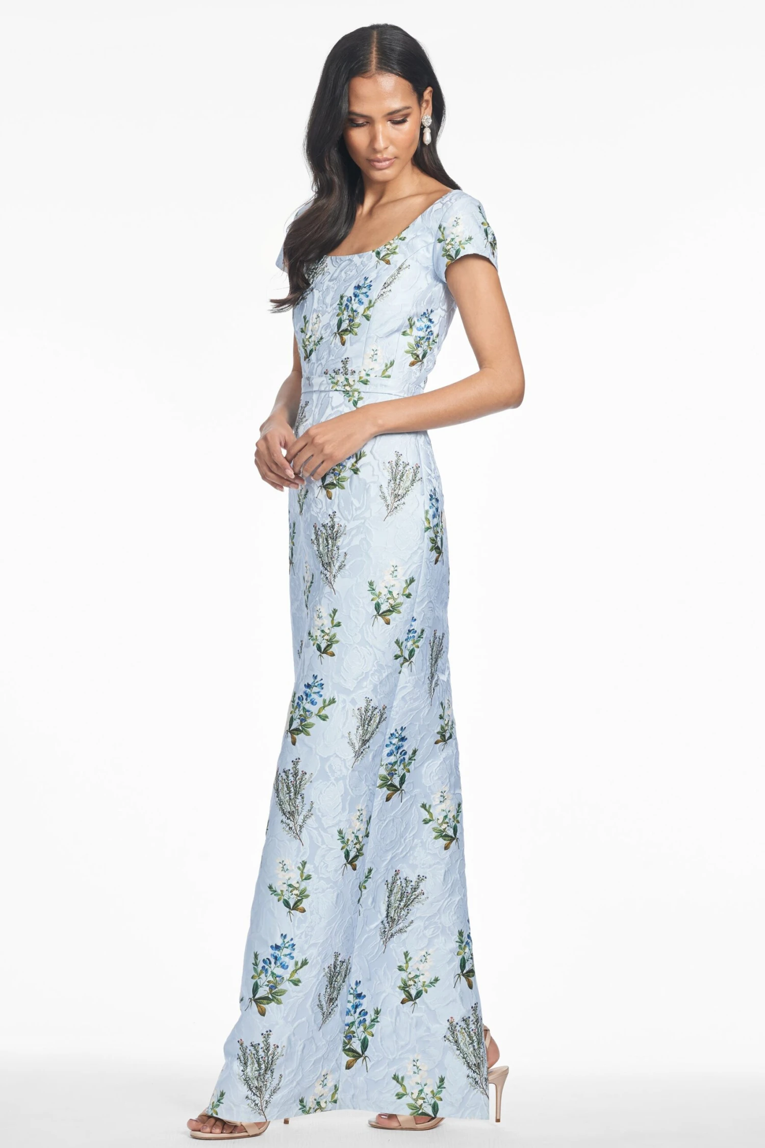 GRACE GOWN - CLOUD BLUE PANICLE 4 GRACE GOWN - CLOUD BLUE PANICLE - Image 4
